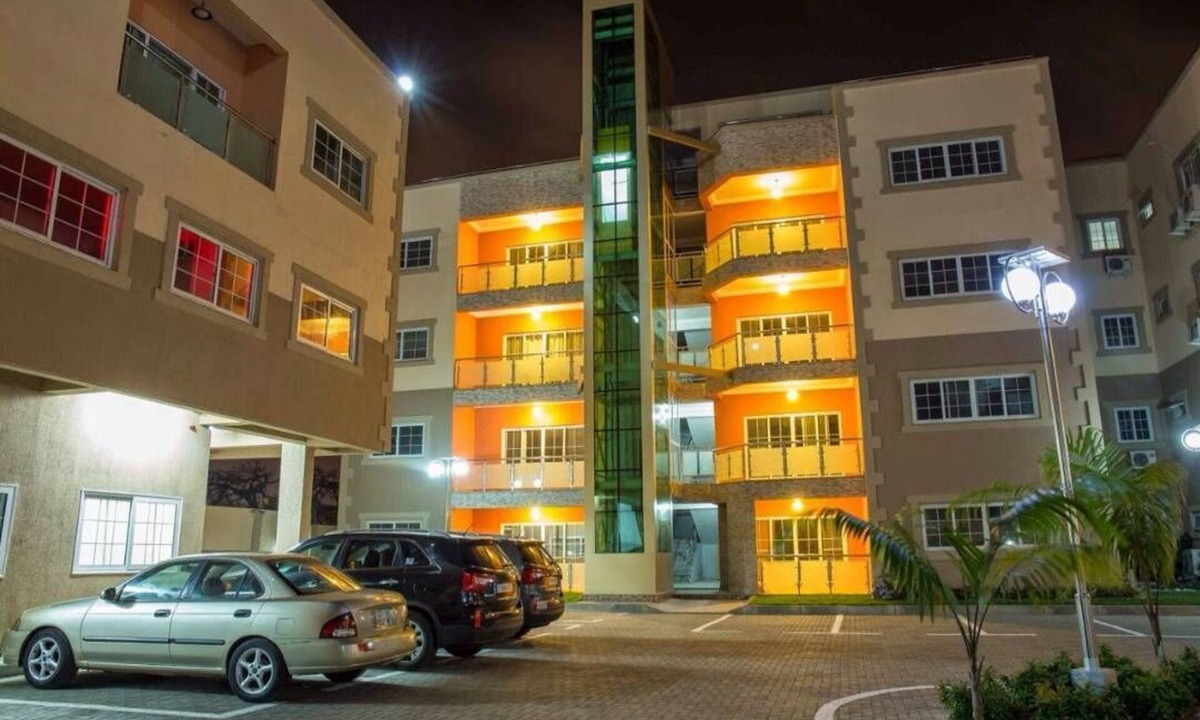 East Legon Apartment | 3 bedrooms fully furnished Apartments for rent (Short stay available)