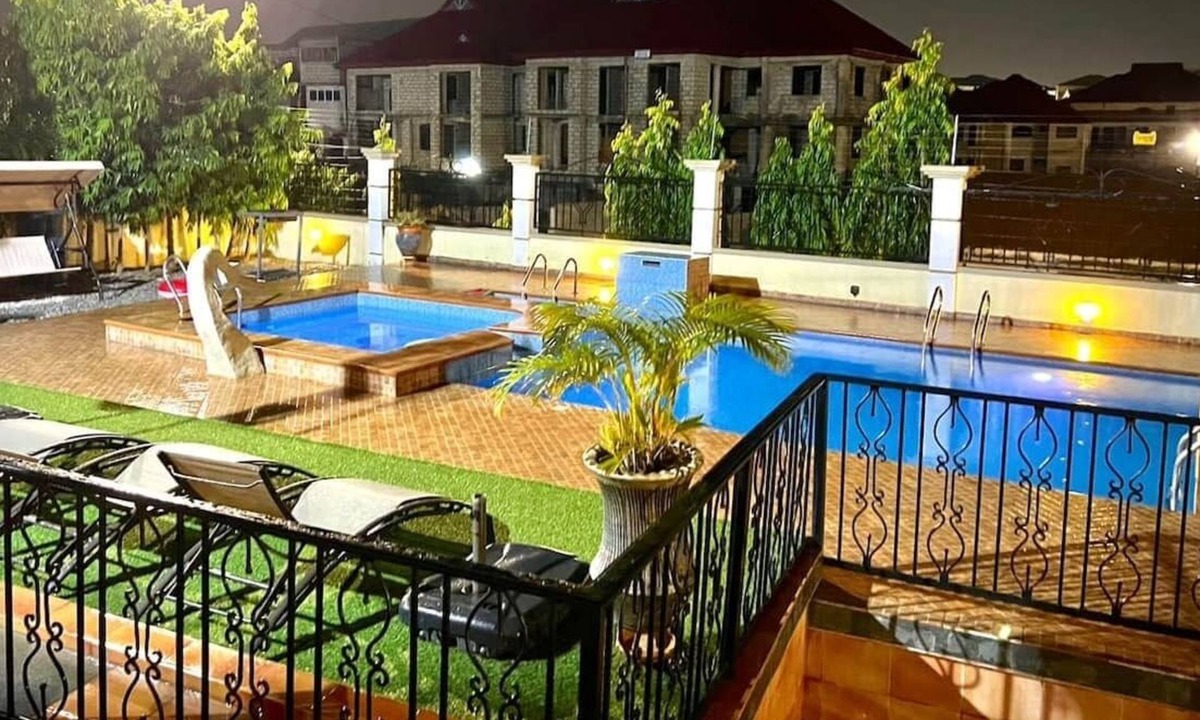 Kumasi House | 3R Haven Kumasi: 3 Bedroom Retreat w/Pool & Event Access