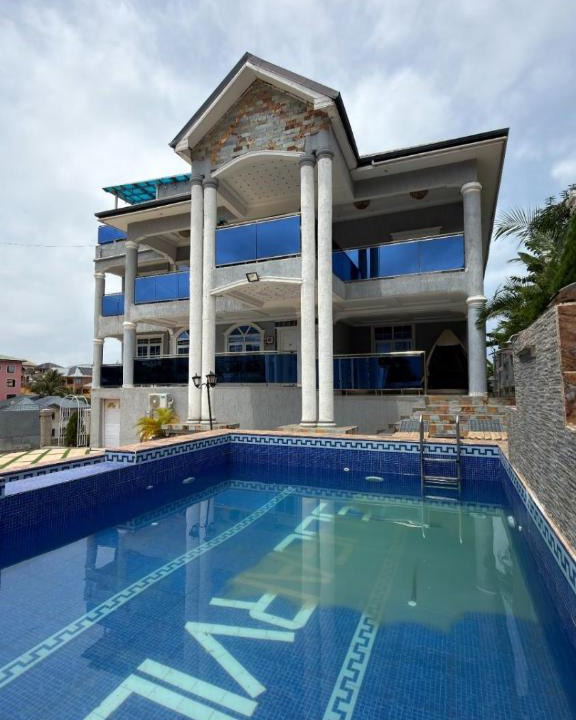 Bortianor Apartment | 4 bedroom luxurious apartment in Bortianor