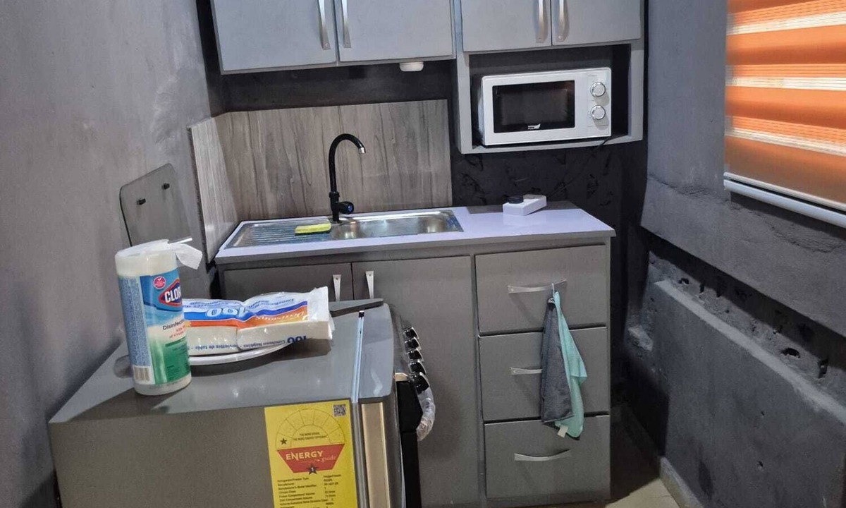 Accra House | A beautiful relaxation, 10 mins to beach and 30 mins from the airport