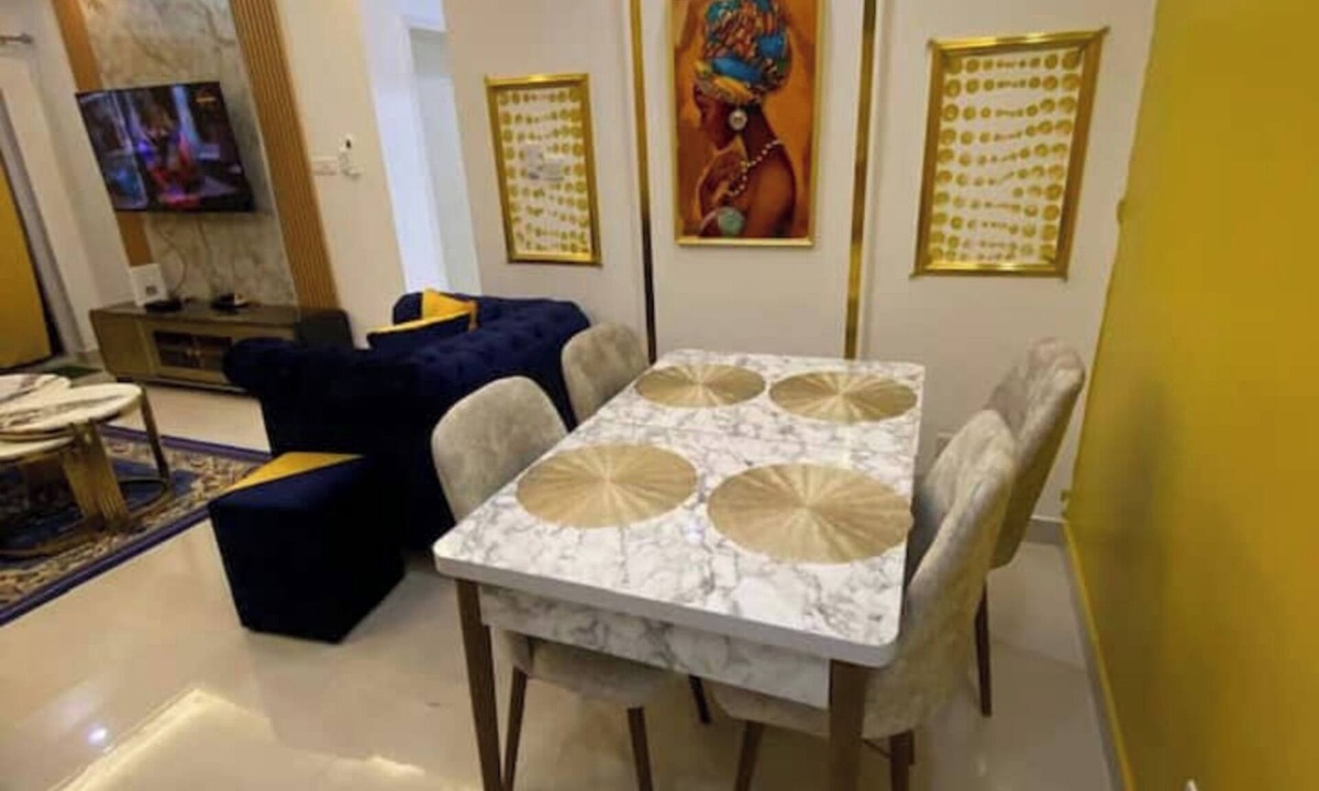 Sakumono Apartment | Aby's Serene Oasis|Pool view|City Centre|WiFi
