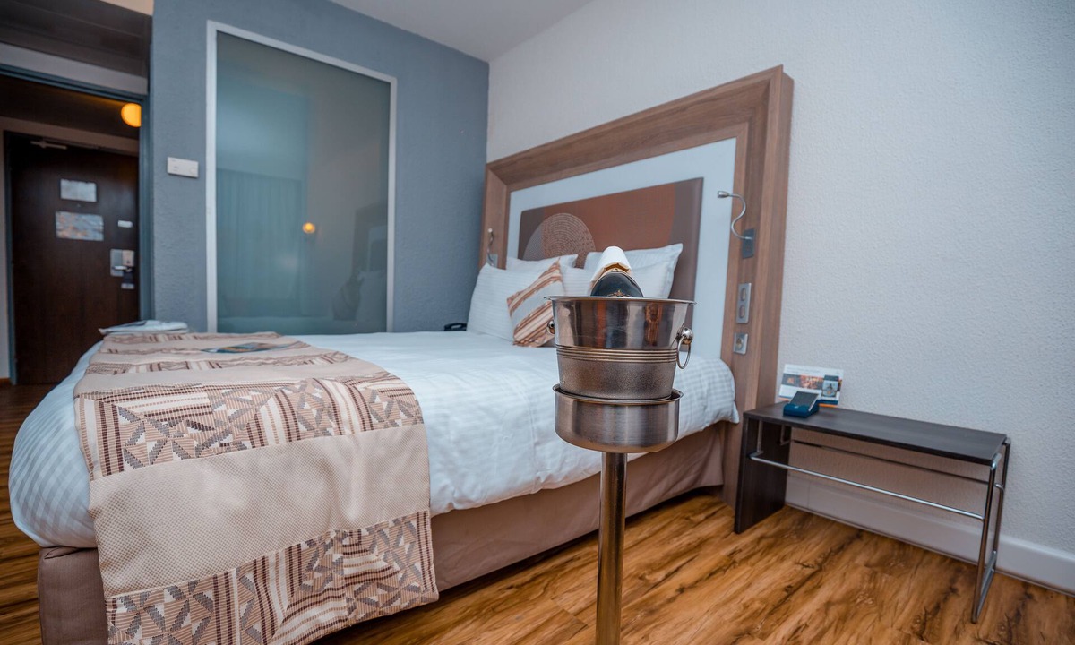 Victoria Borg Hotel | Accra City Hotel