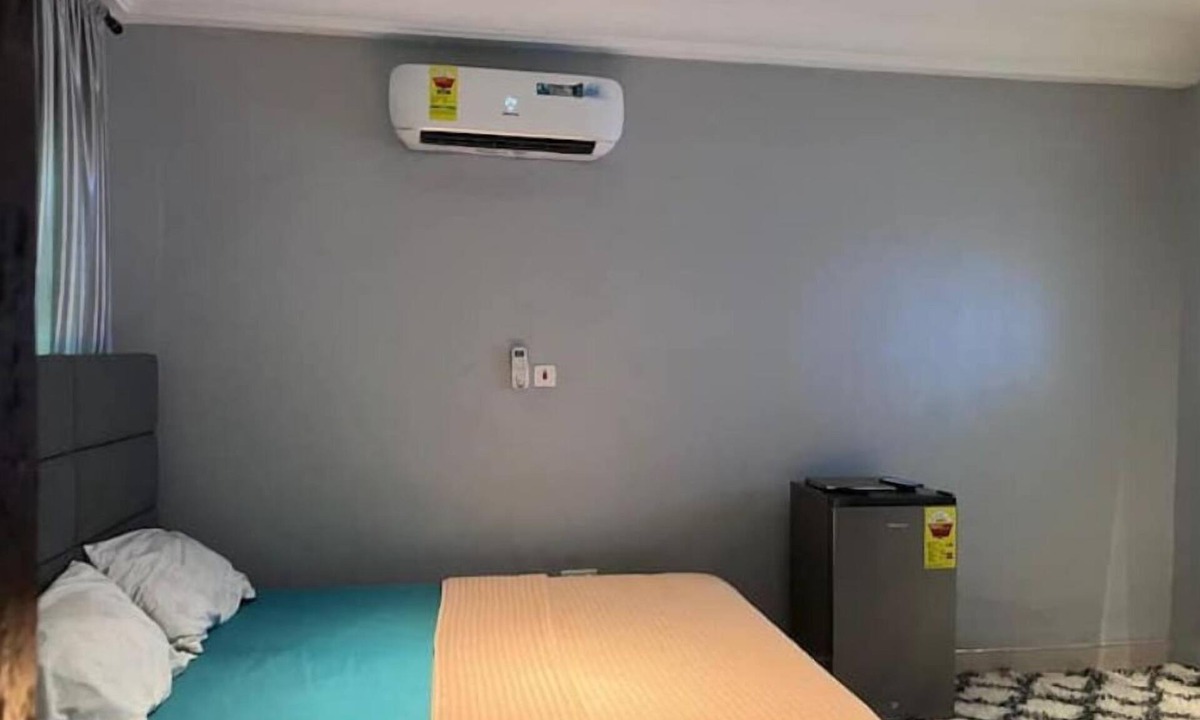 Gbawe House | Affordable Guest Room