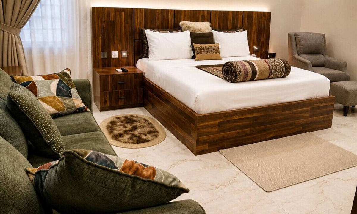Kubease Hotel | Agyenim Grand Hotel