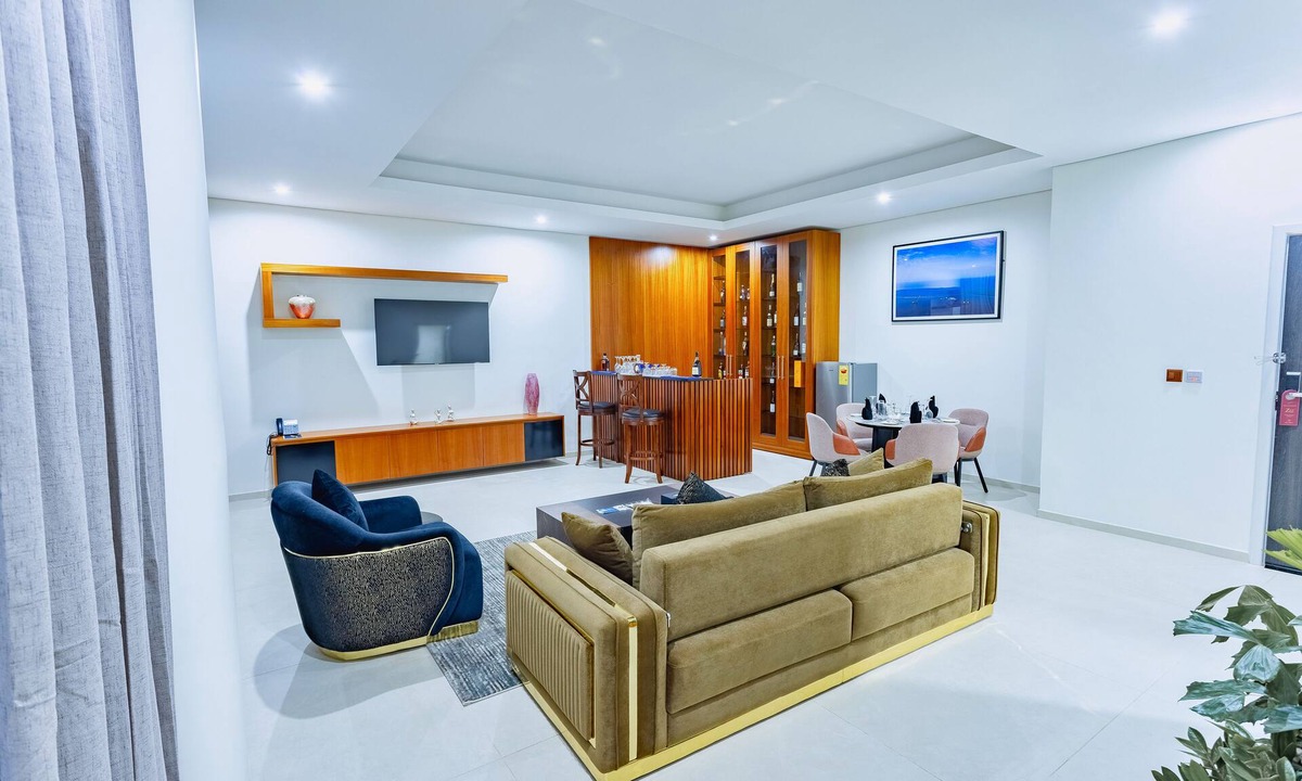 Nungua Hotel | Alisa Hotel Tema