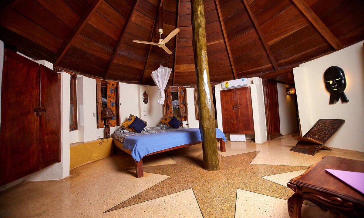 Axim Hotel | Ankobra Beach Resort
