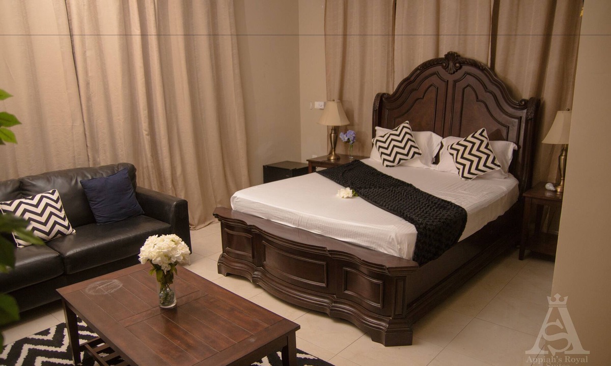 Teshie Hotel | Appiah's Royal Suites