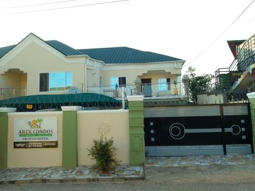 Accra House | Arek Condos Spacious Apartments in Accra
