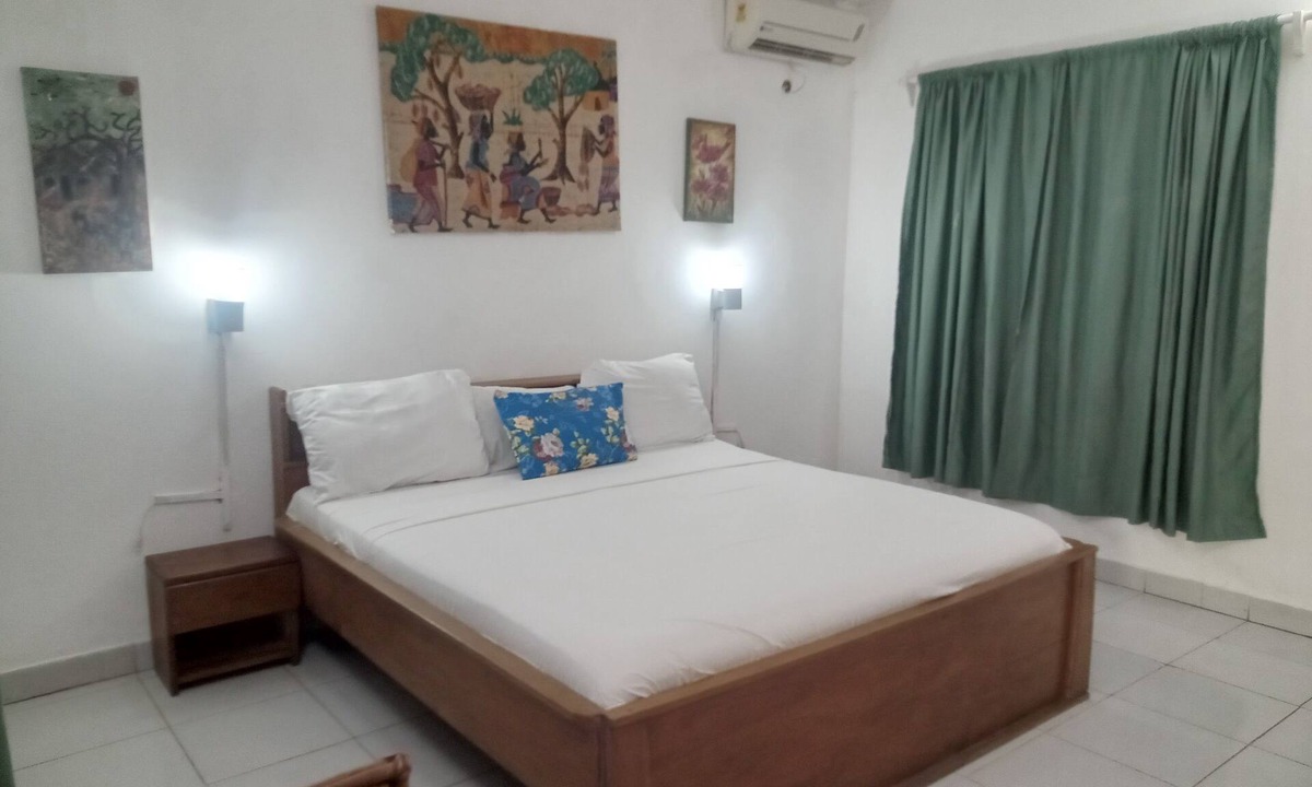 Sekondi-Takoradi Resort | beach resort casa