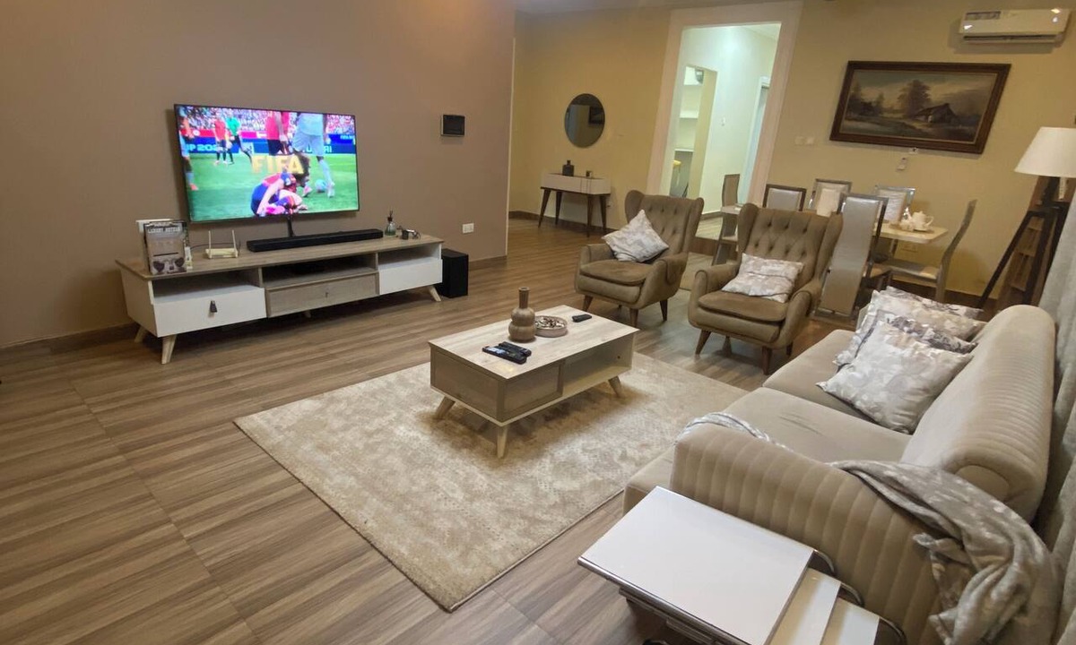 Teshie Apartment | Beautiful 3-bedroom apartment with AC in peaceful Accra