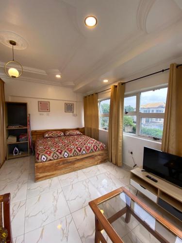 North Ridge Apartment | Big studio with balcony in Osu Accra