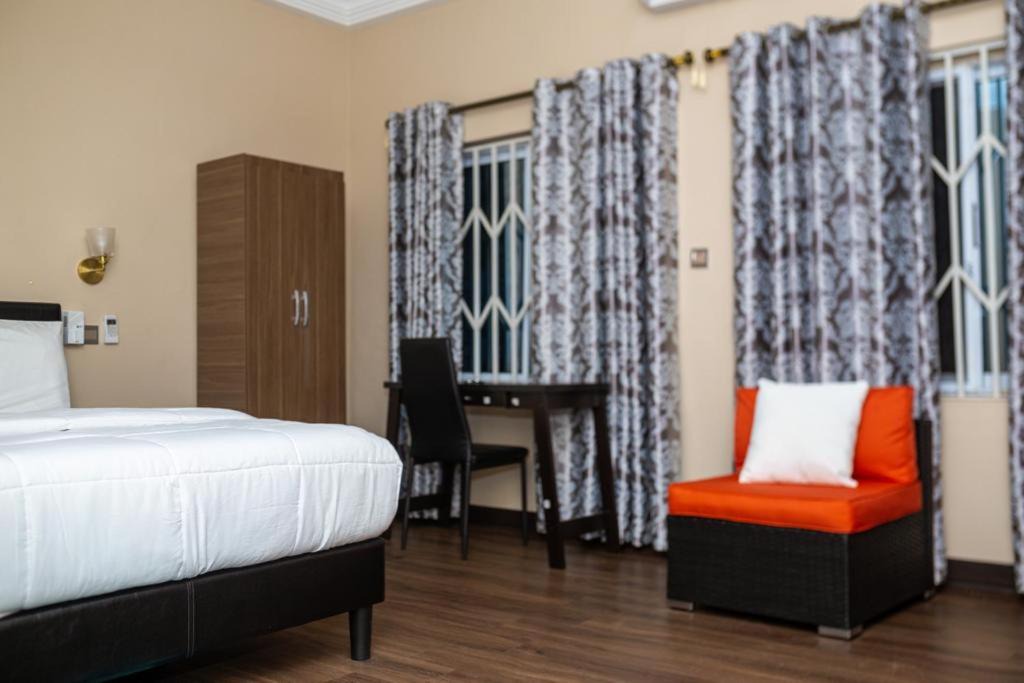 Sunyani Hotel | Blue Mirage Hotel