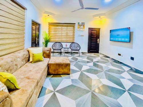 Madina Apartment | Caro Spacious Apartment for leisure stay