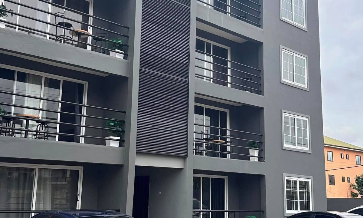 Accra Apartment | Charming 1-Bedroom Ensuite Apartment – East Legon Dell Hospital Road