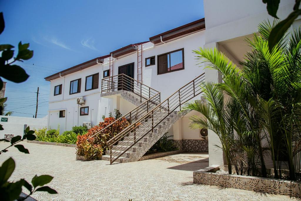 Adentan Hotel | CK Suites