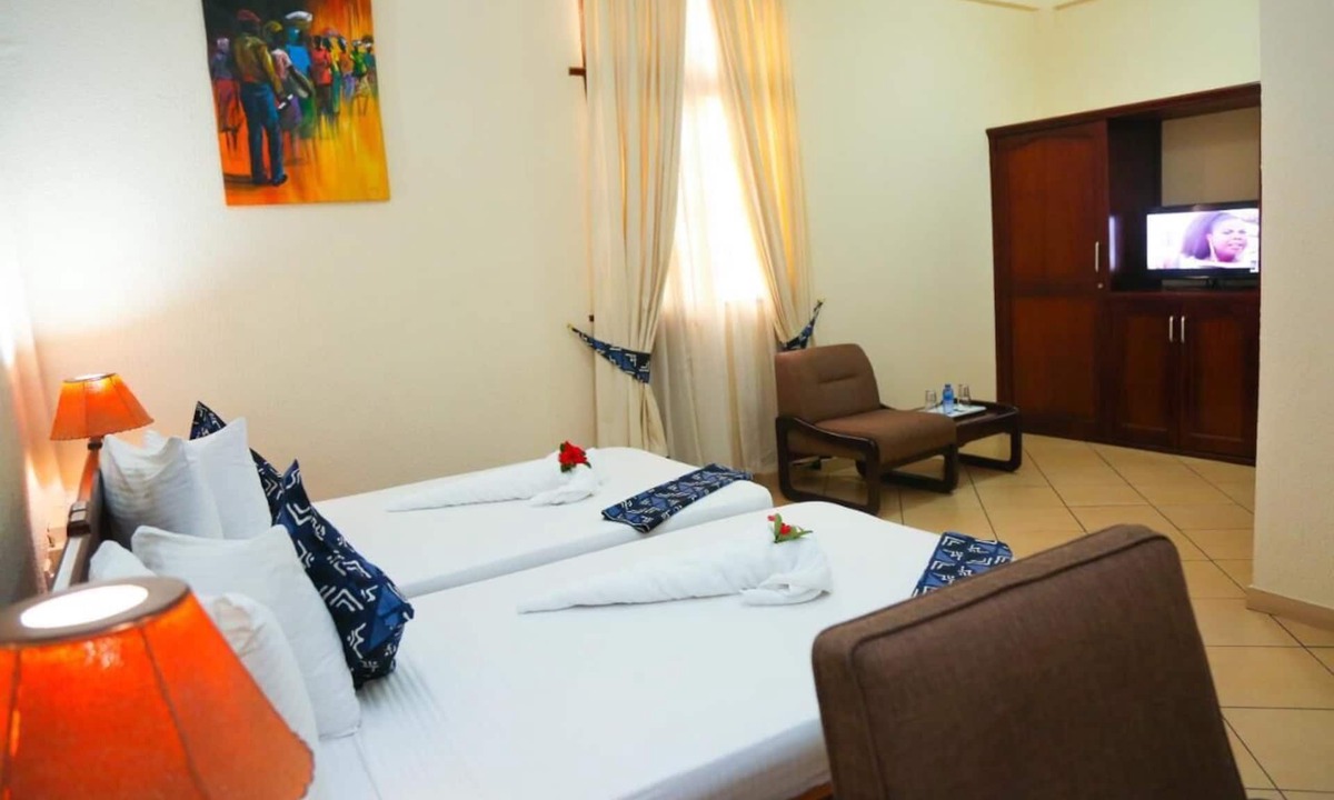 North Ridge Hotel | Coconut Grove Regency Hotel