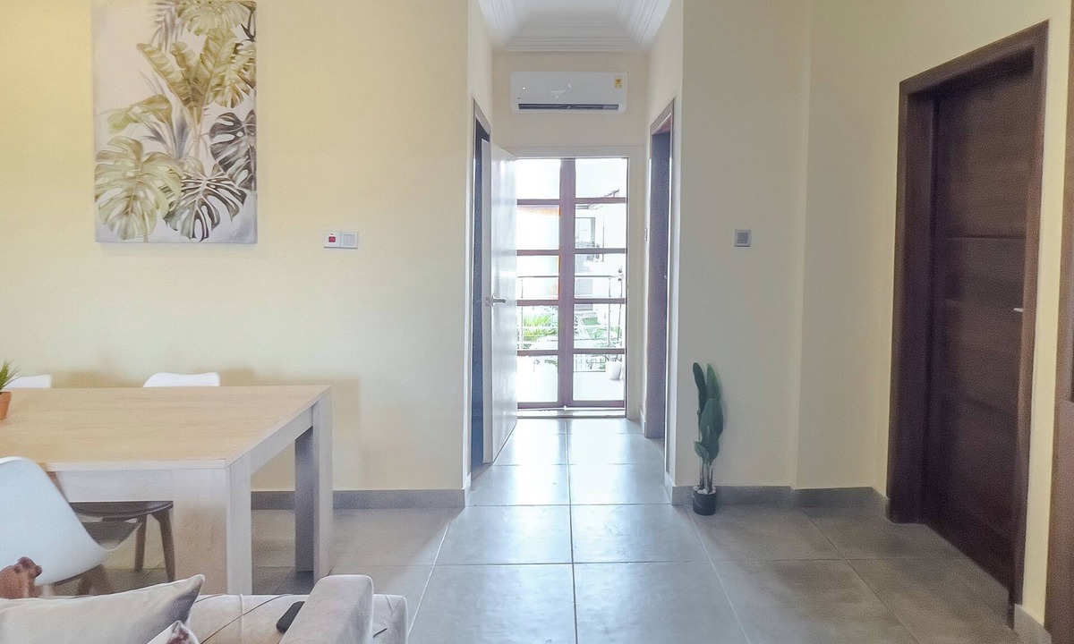 East Legon Apartment | Comfortable and spacious 2-bedroom apartment with queen-size beds, Wi-Fi, and Netflix in East Legon