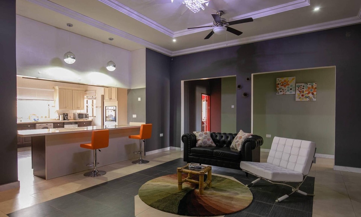 Prampram Villa | Comfy, Cozy Villa Nr 5 Beaches & Seaside-Family & Business GetAway; Stay 4 Cheap