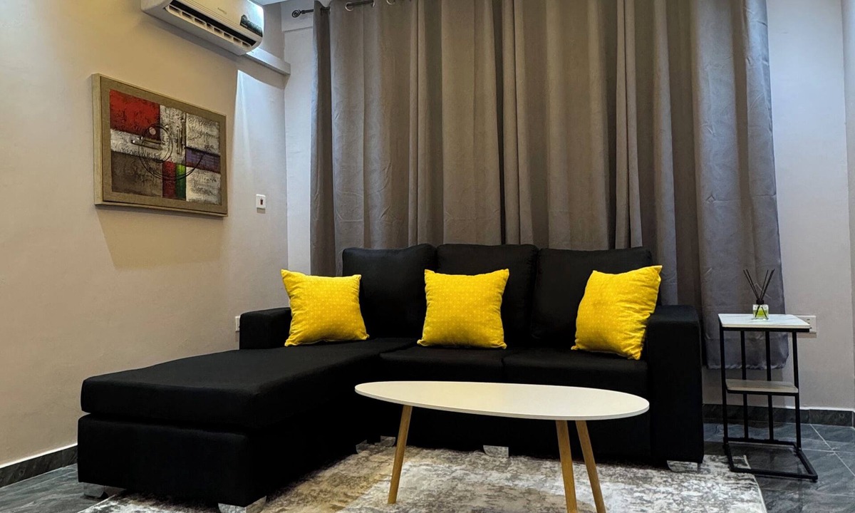 Santeo Apartment | Cozy 2 bedroom apartment located in the centre of Accra. Very family friendly