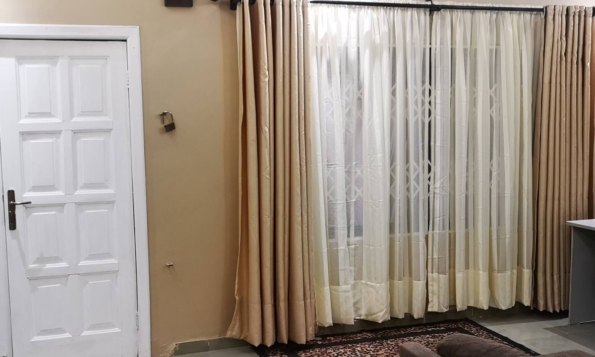 Accra House | Cozy, fully furnished and fenced house in ashongma estates