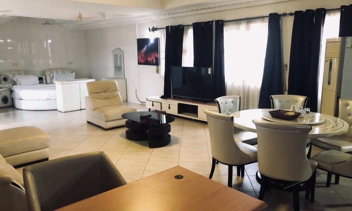 Sekondi-Takoradi Hotel | Crislord Palace Hotel
