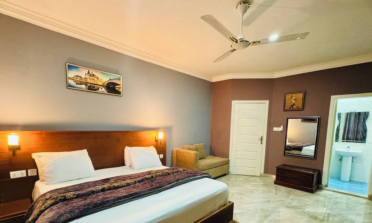 Tema Hotel | Dafika Lodge