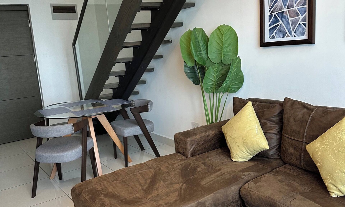 Labadi Apartment | danny's lux home