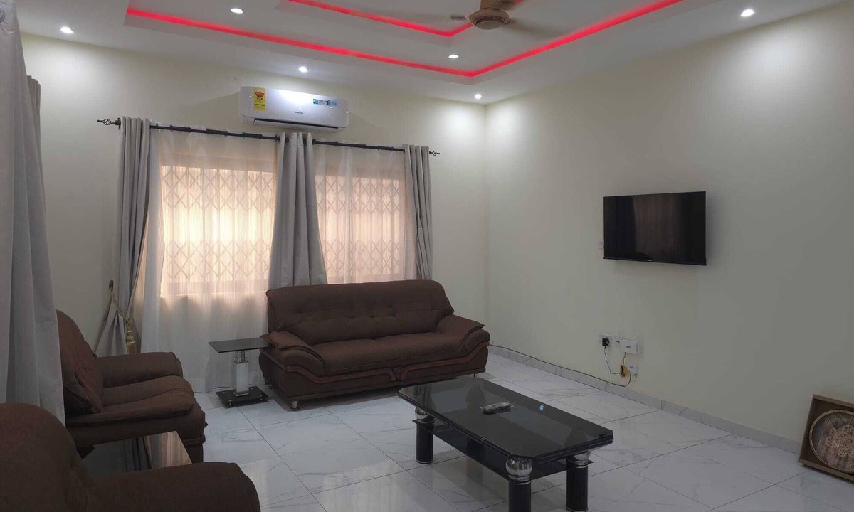 Nungua House | Delightful 3-bedroom house with AC in Lakeside Estates, Adenta Municipality