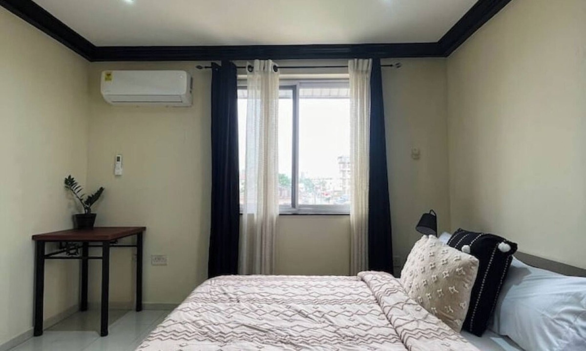 Osu Apartment | Ebony & Ivory Suite