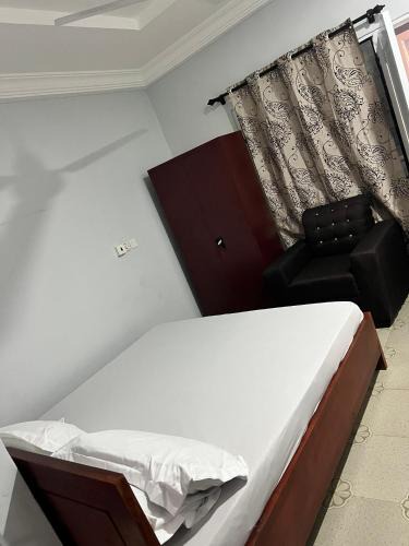 Kumasi Hotel | Esthemers Royal Hotel