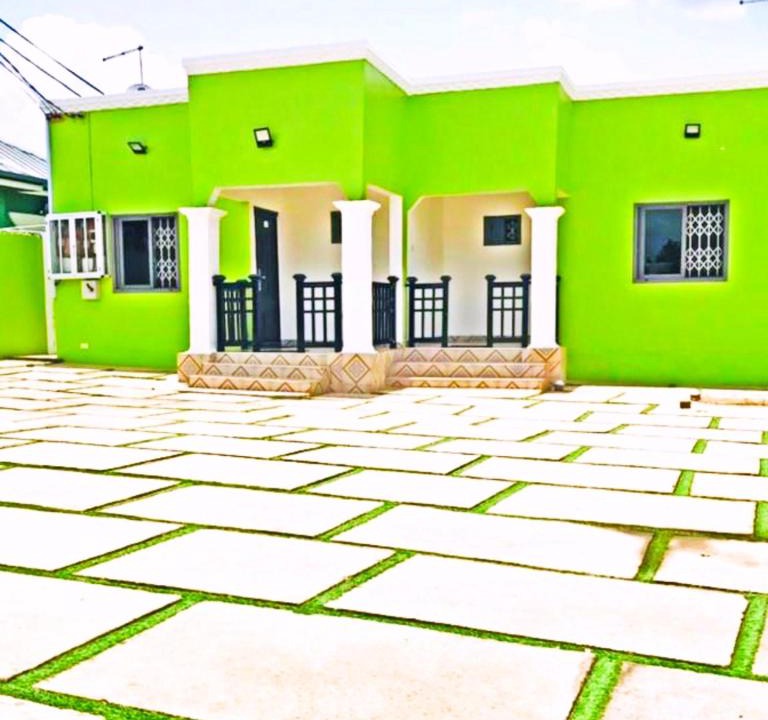Accra Hotel | FOSUAH PAPABI HOTEL & APARTMENT