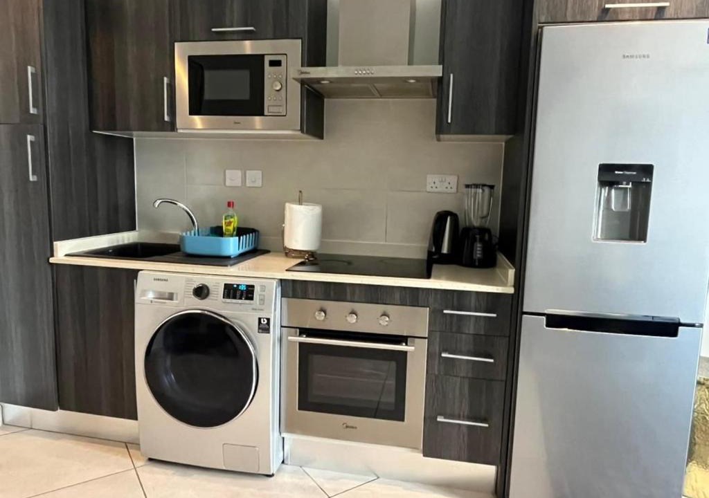 Cantonments Hotel | Happy 1 Bedroom Apartments at Embassy Gardens