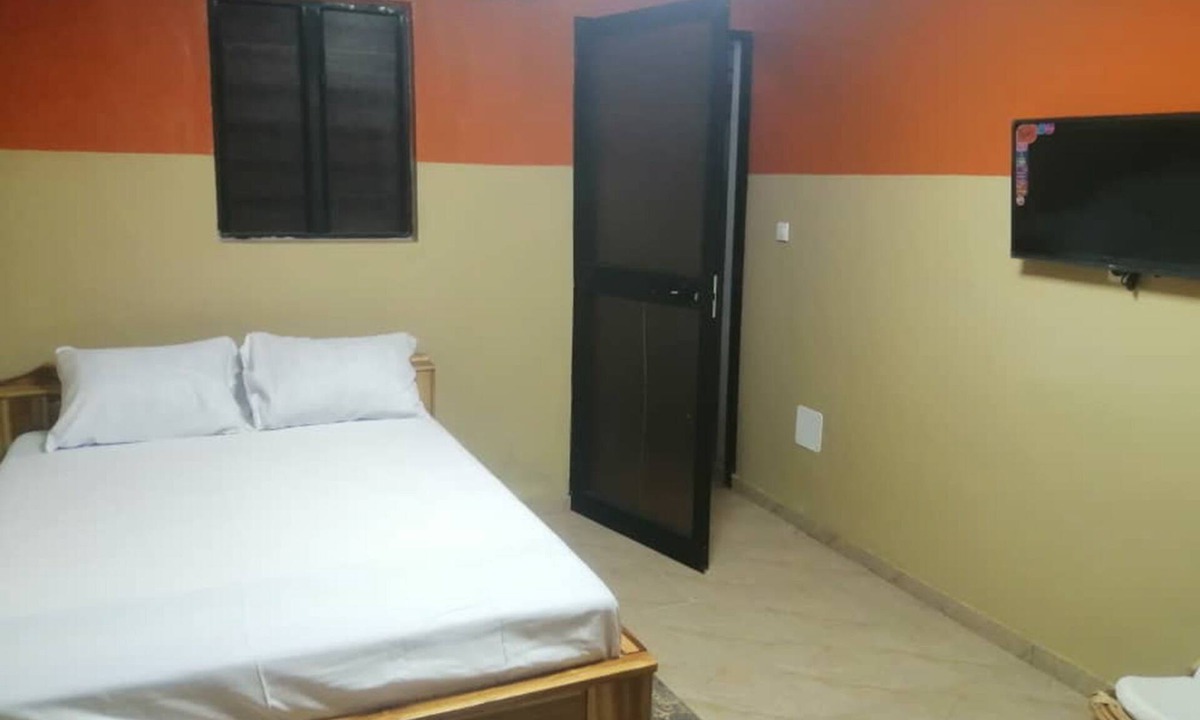Lome Hotel | Hotel Mivacity