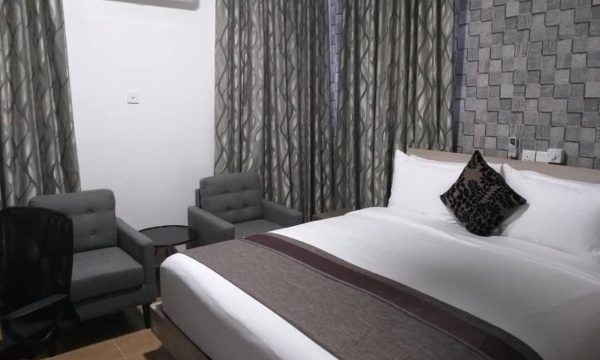 Tamale Hotel | Jeyads Lodge