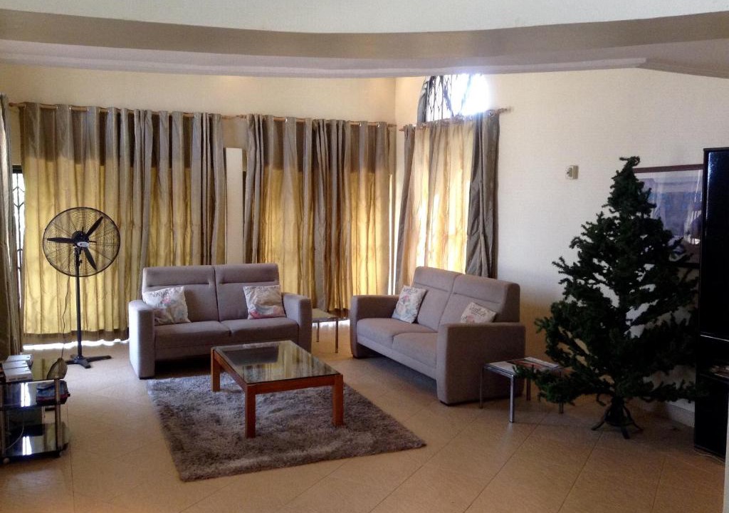Nungua House | Kalis Lodge Guesthouse