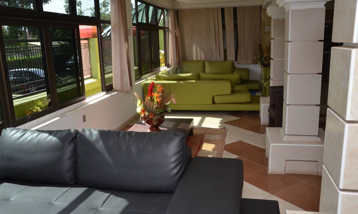 Nungua Hotel | Kaysens Grande Hotel