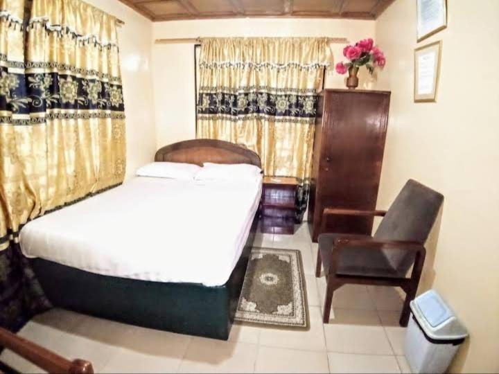 Mamprobi Hotel | KEMBS HOTEL ANNEX