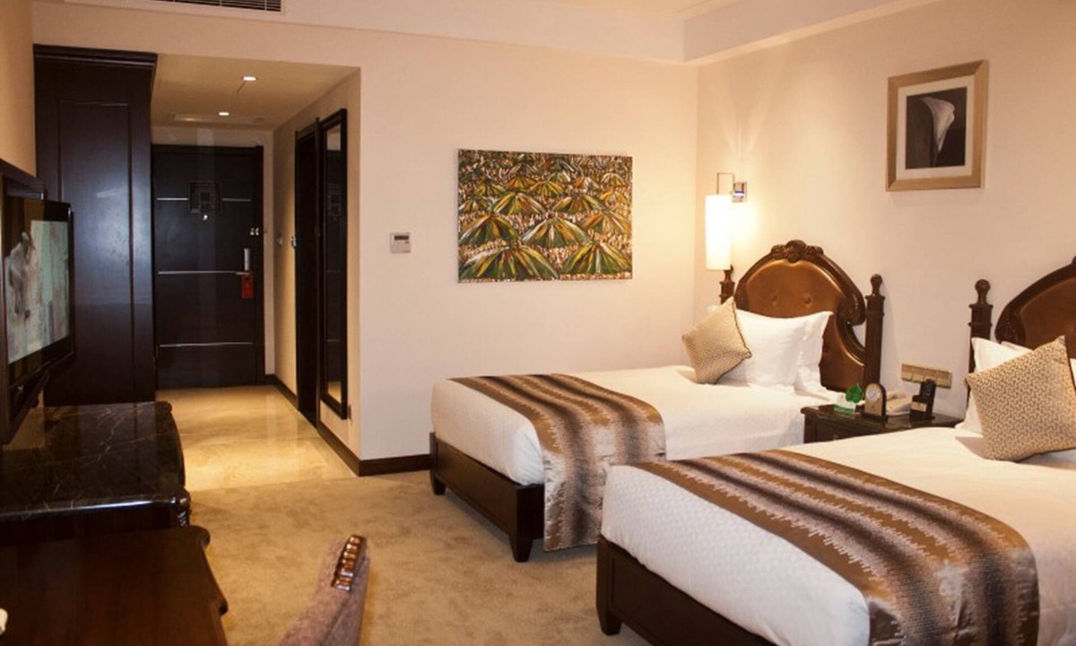 Labadi Hotel | La Palm Royal Beach Hotel