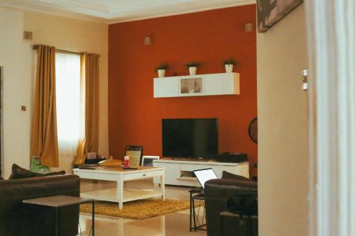 Pru Apartment | LuxeStay Executive Suite