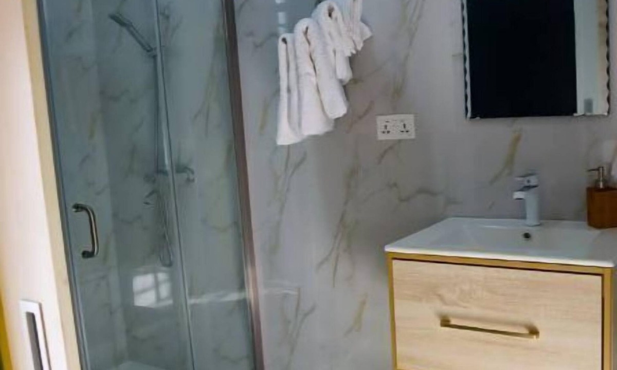 Osu Apartment | Luxurious Unit In Martha's Place Ghana: #5