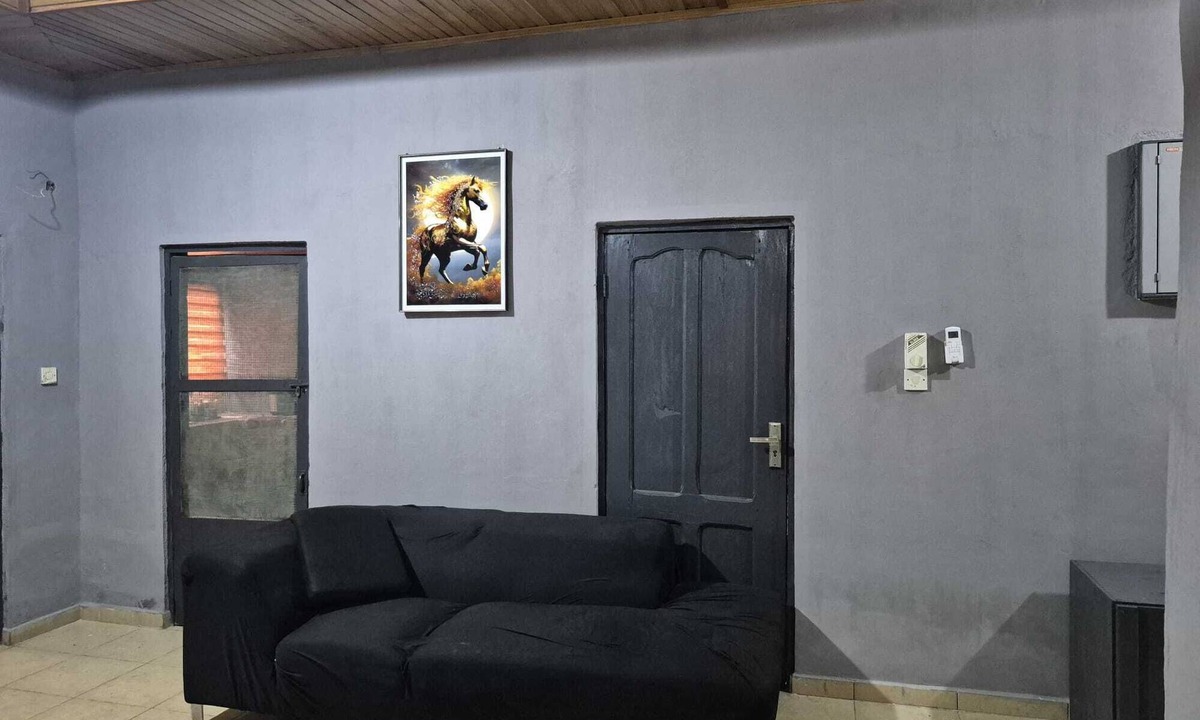Accra House | Luxury 3 bed house, closer to the beach and airport