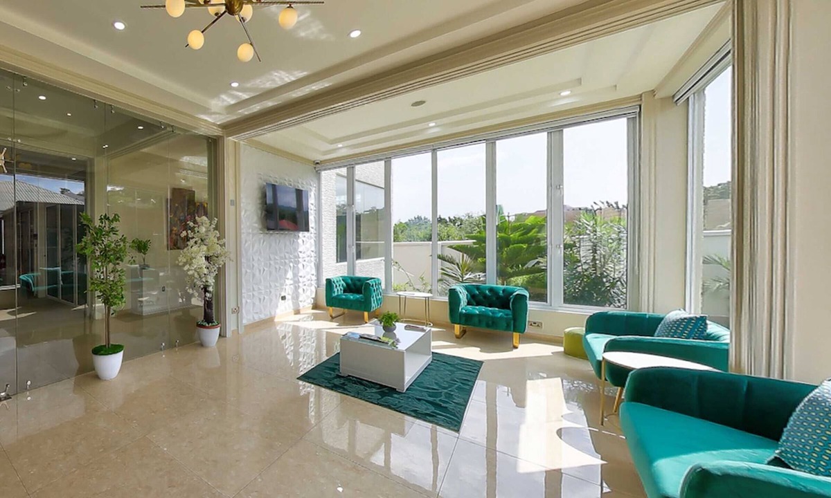 Oyibi Hotel | Maya Villa Hotel