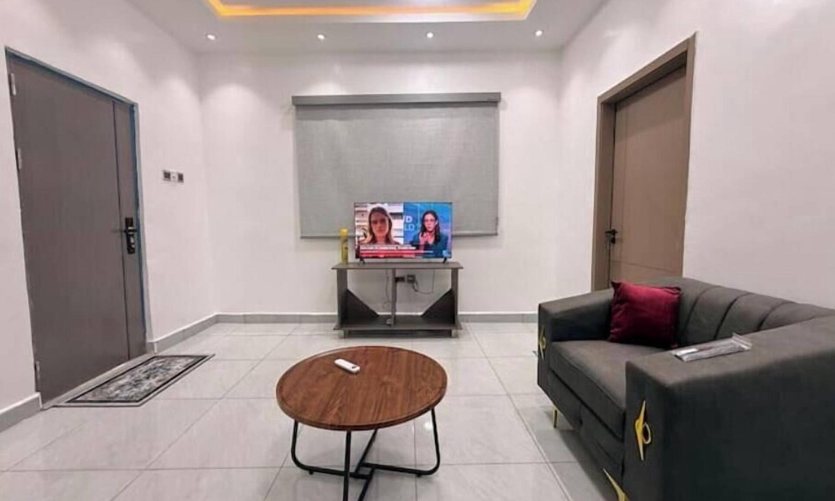 Tamale Apartment | Modern one BedRoom Apartment | Starlink WiF