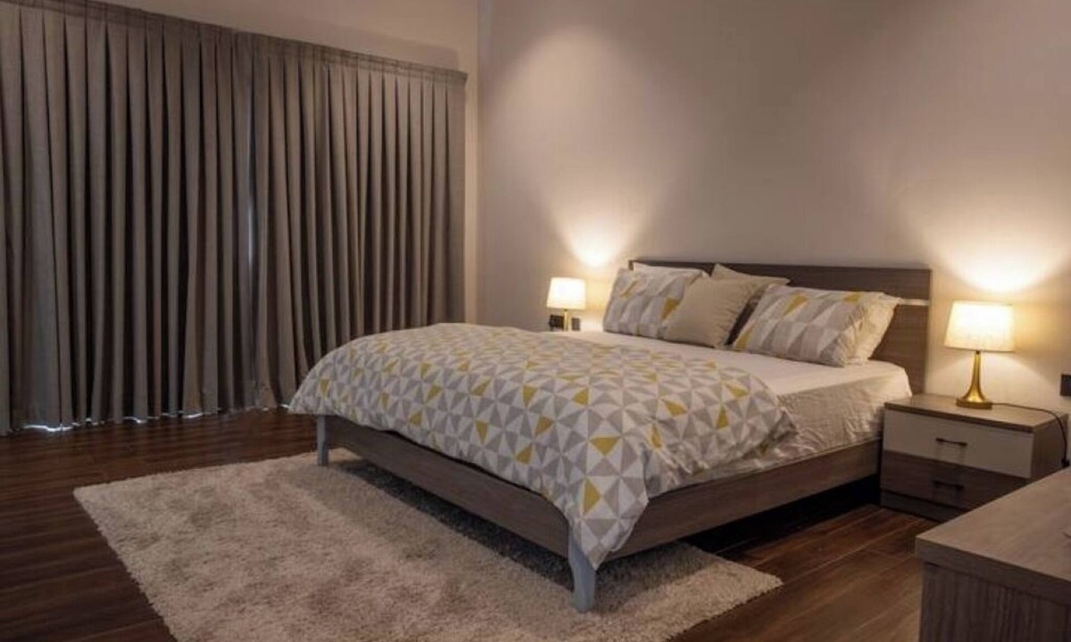 Labadi House | Modern Townhouse near Beach