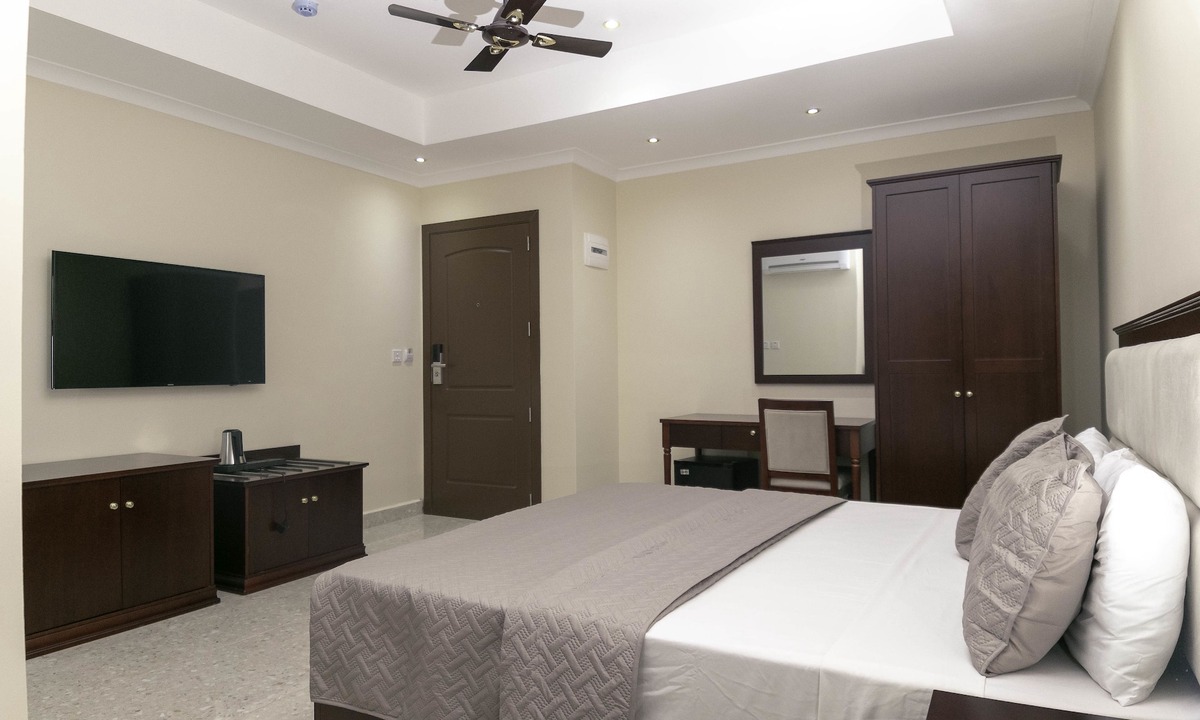 Accra Hotel | Monarch Hotel