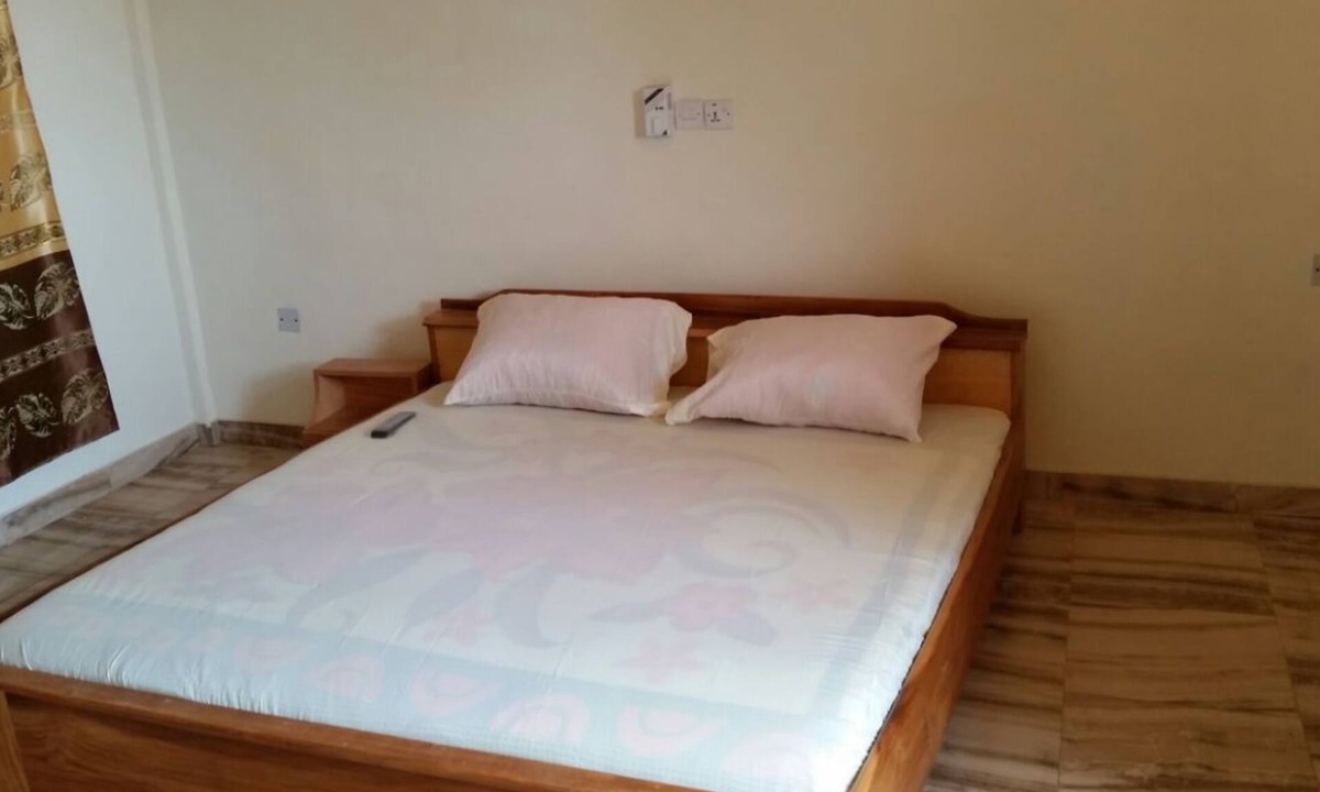 Sunyani Hotel | Moonlite Hotel Sunyani Airport