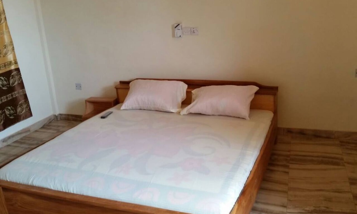 Sunyani Hotel | Moonlite Hotel Sunyani Airport