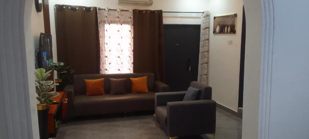 Sunyani Apartment | MVH Apartment - Chamber and hall unit