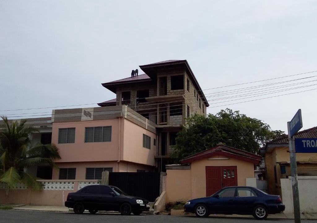 Osu Bed & Breakfast | Nartey quiet bed and breakfast in Osu