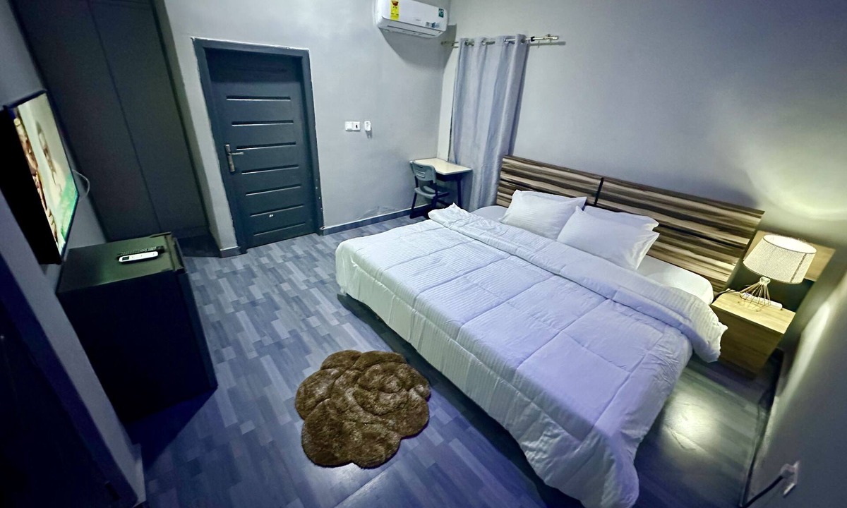 Accra House | Northwold Hotel-Sowutuom Accra